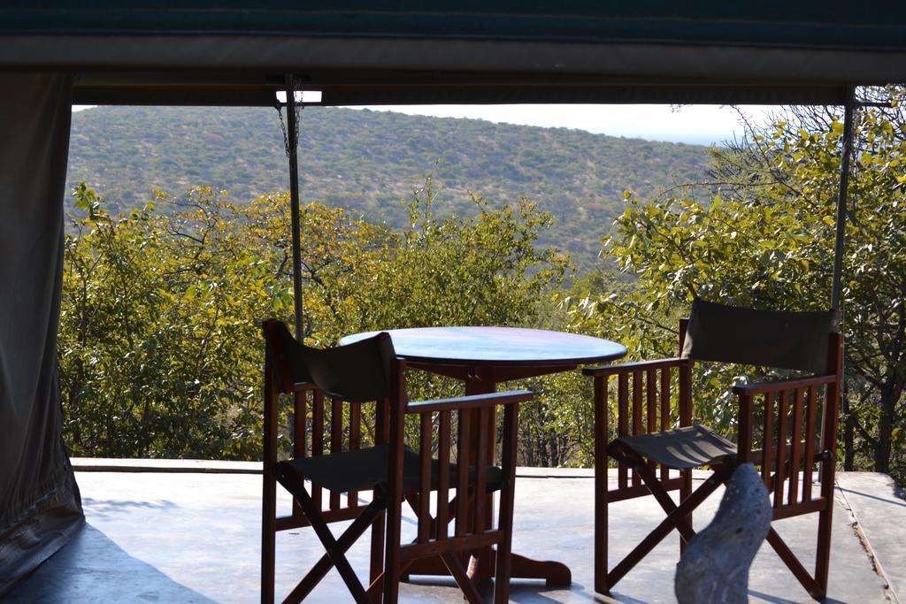 Villa Mondjila Safari Camp Okaukuejo Exterior foto