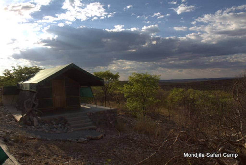 Villa Mondjila Safari Camp Okaukuejo Exterior foto